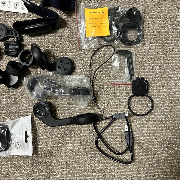 Lightly Used Garmin Edge 530 Sensor Bundle - Picture 4 of 6